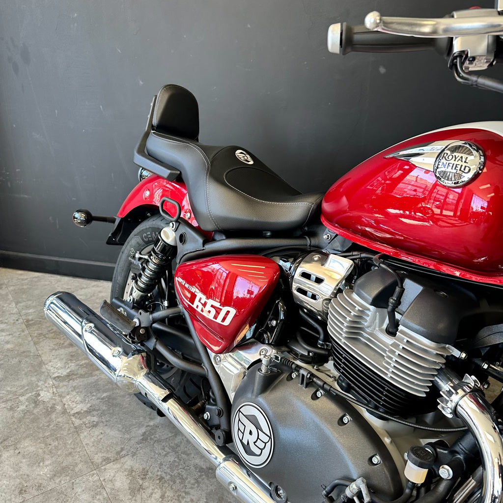 ROYAL ENFIELD SUPER METEOR 650 - Celestial Red