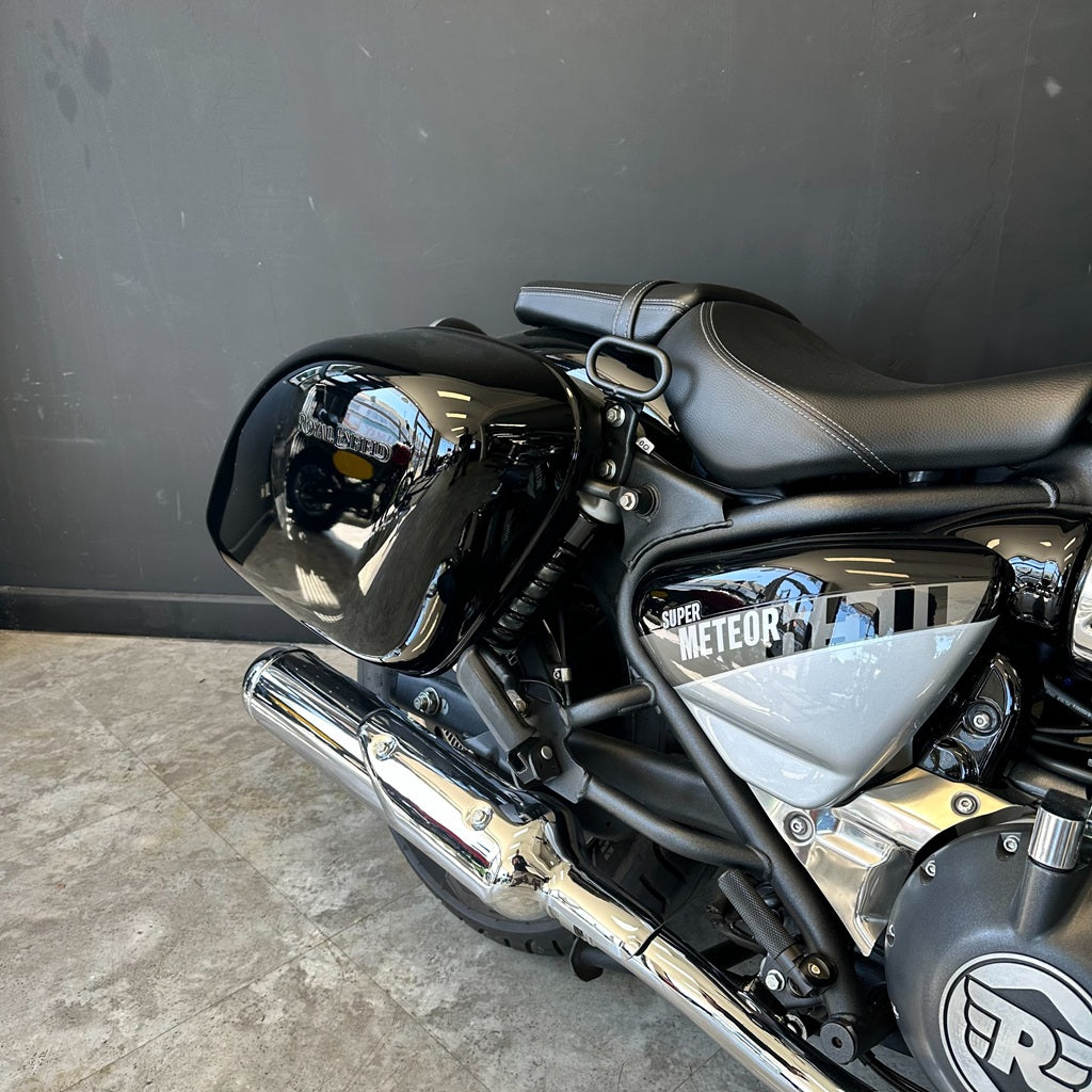 ROYAL ENFIELD SUPER METEOR 650 – INTERSTELLAR GREY - PRELOVED