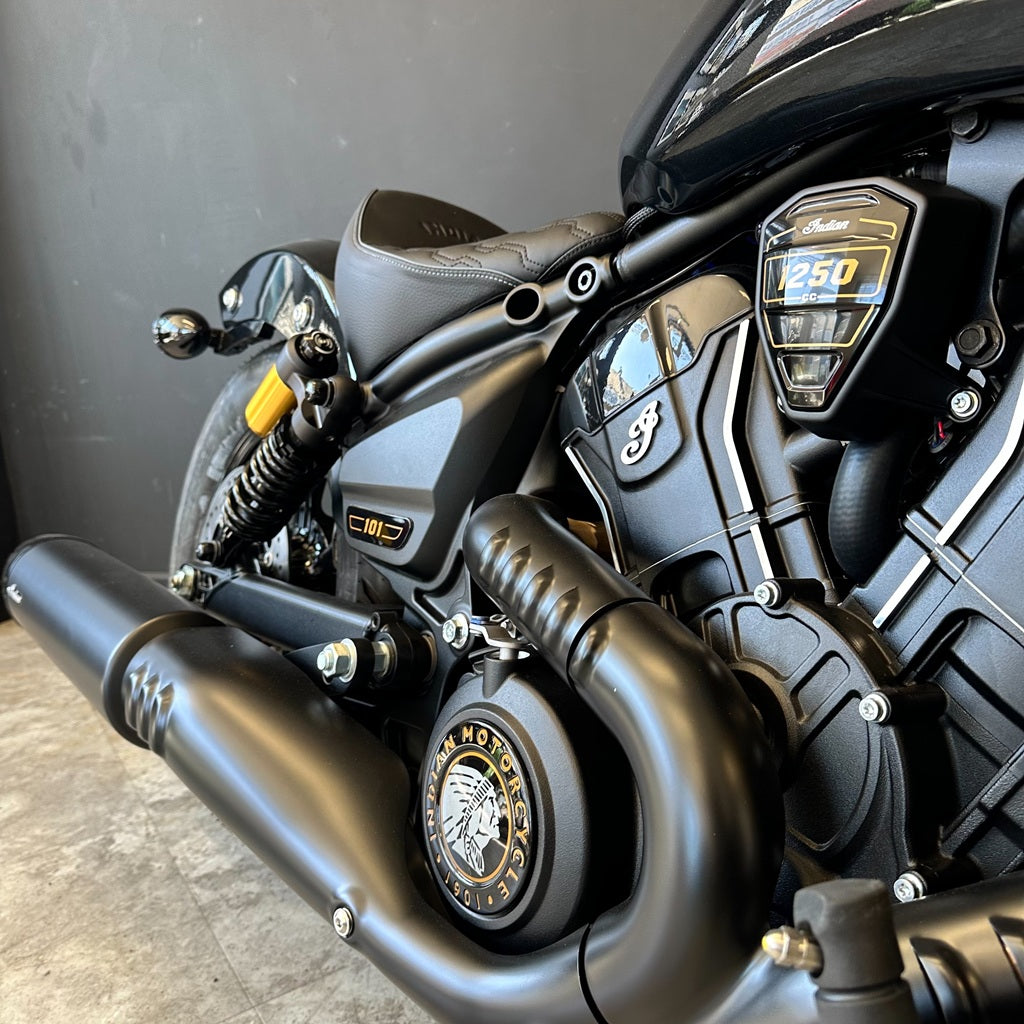 2026 Indian Scout 101 - Crystal Black with Super Graphite