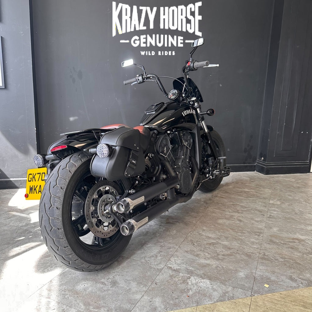 Scout Bobber Sixty - Black metallic - PreLoved