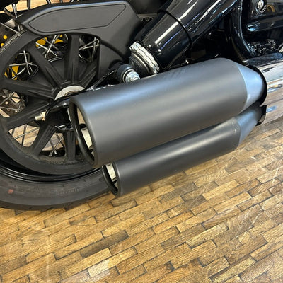 INDIAN CHIEF BOBBER DARK HORSE - Titanium smoke - PreLoved