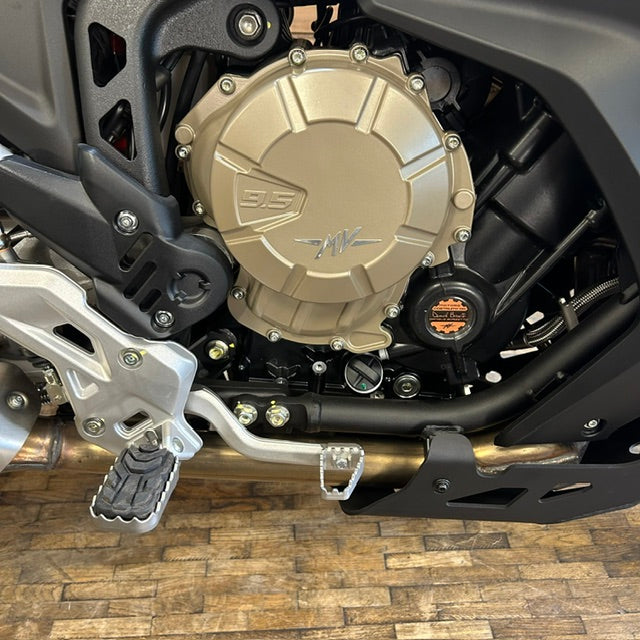 OFFER - MV AGUSTA LXP ORIOLI - Bianco pearl and Nero metallic