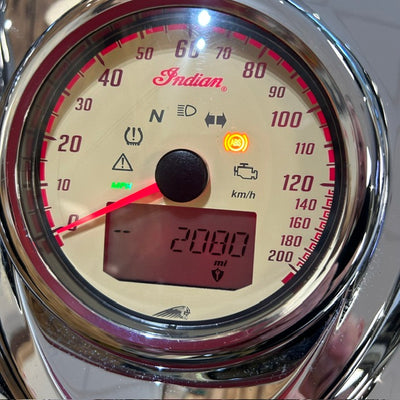 INDIAN CHIEF 111 - Pearl White - PreLoved