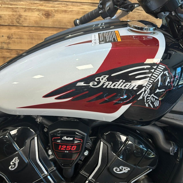 INDIAN SCOUT 101 - GHOST WHITE PEARLESCENT