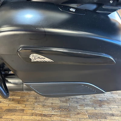 INDIAN PURSUIT DARK HORSE - BLACK SMOKE - Pre Loved