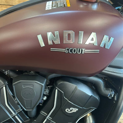 INDIAN SCOUT BOBBER BASE - Maroon smoke