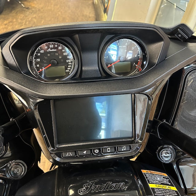 INDIAN PURSUIT DARK HORSE - BLACK SMOKE - PreLoved