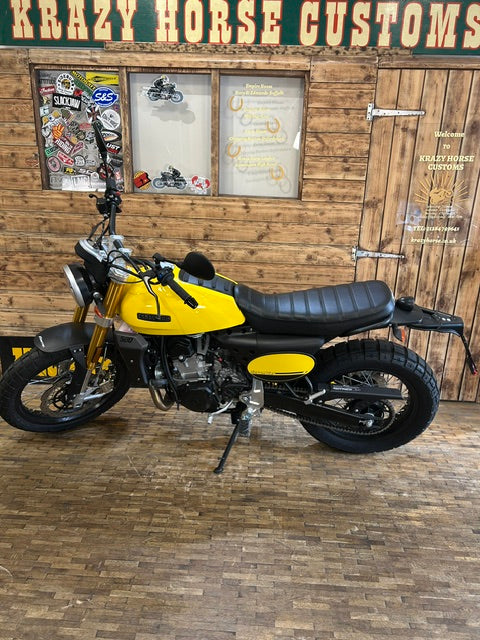 FANTIC 500 SCRAMBLER - Yellow - Pre-Registered