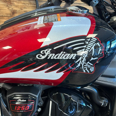 INDIAN SCOUT 101 - Sunset red with Graphics - Preloved