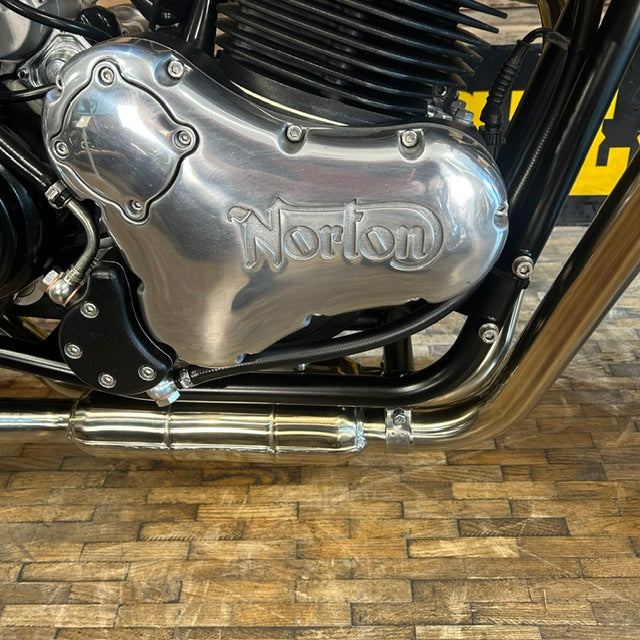 NORTON 961CR - MANX SILVER - Preloved