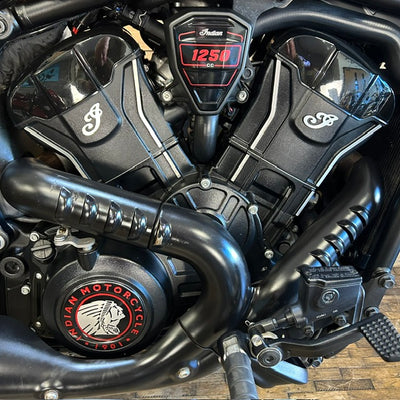 INDIAN SCOUT 101 - Sunset red with Graphics - Preloved