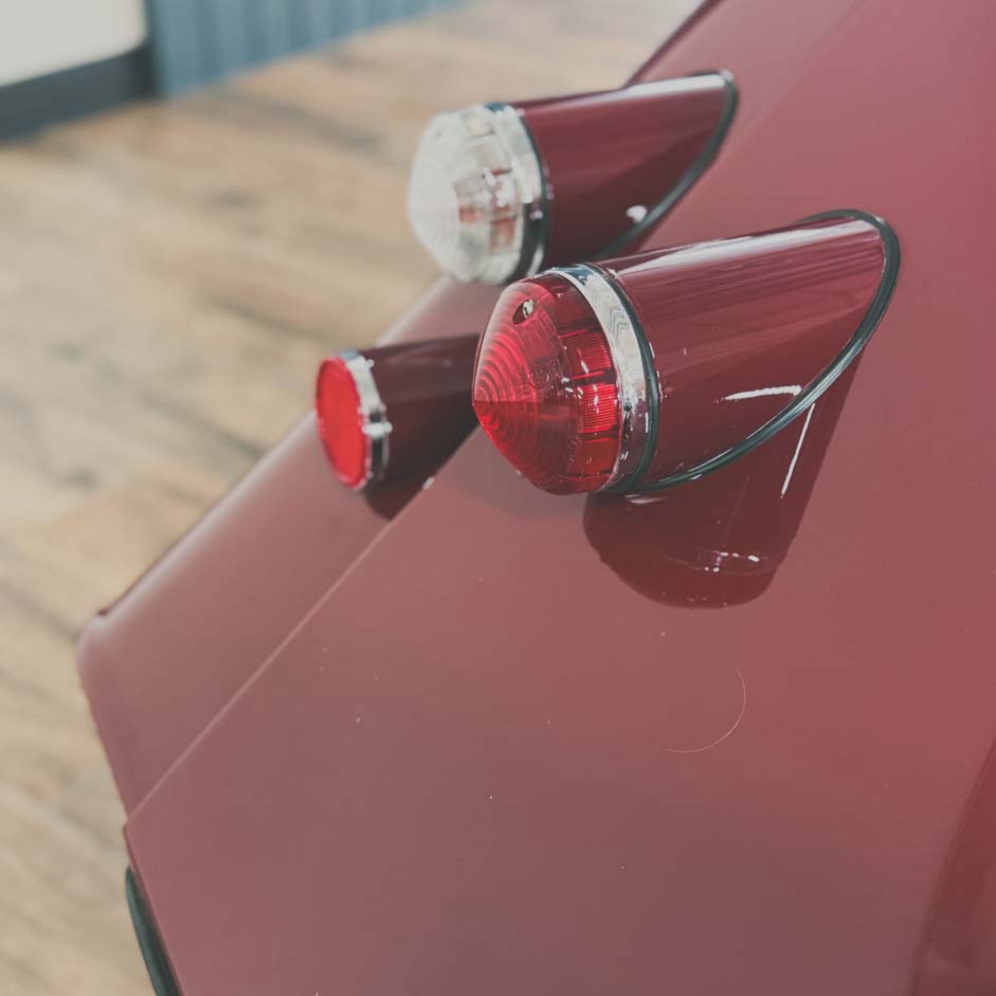 Morgan 4/4 80th Anniversary - 80th Anniversary Red