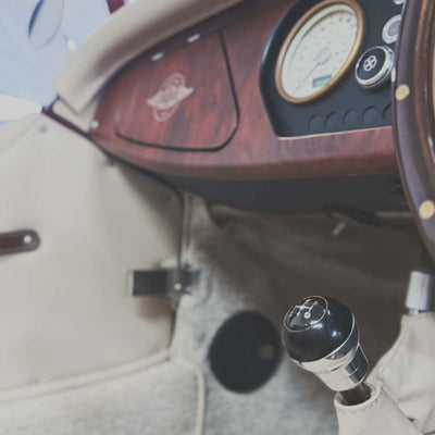 Morgan 4/4 80th Anniversary - 80th Anniversary Red