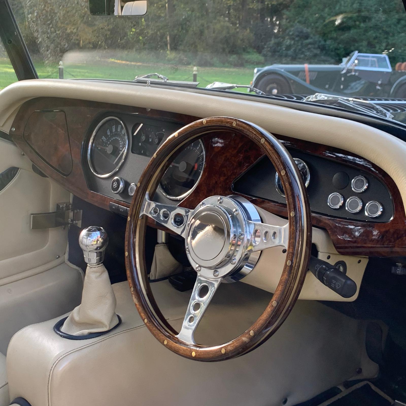 Morgan Roadster - Rolls Royce Blue