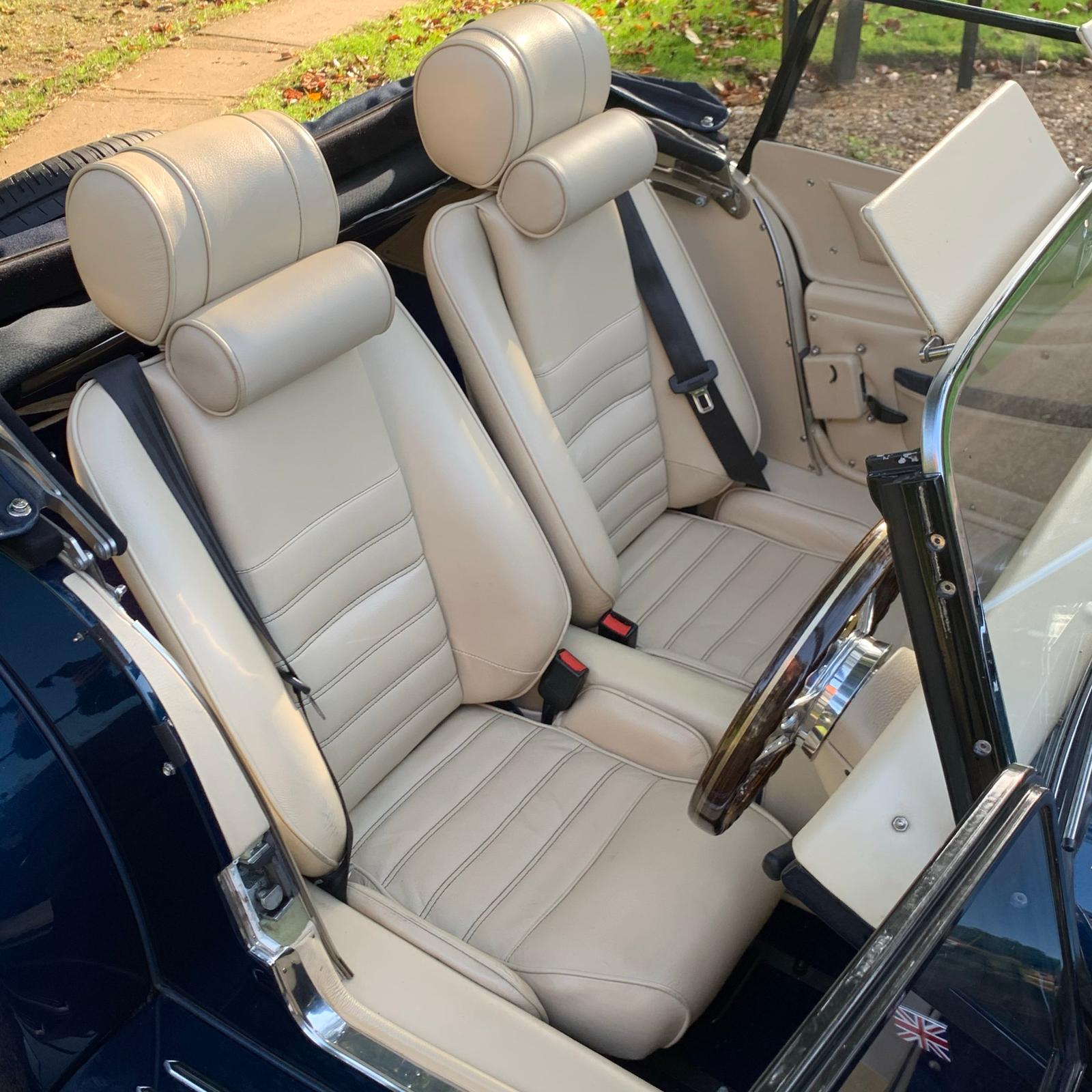 Morgan Roadster - Rolls Royce Blue