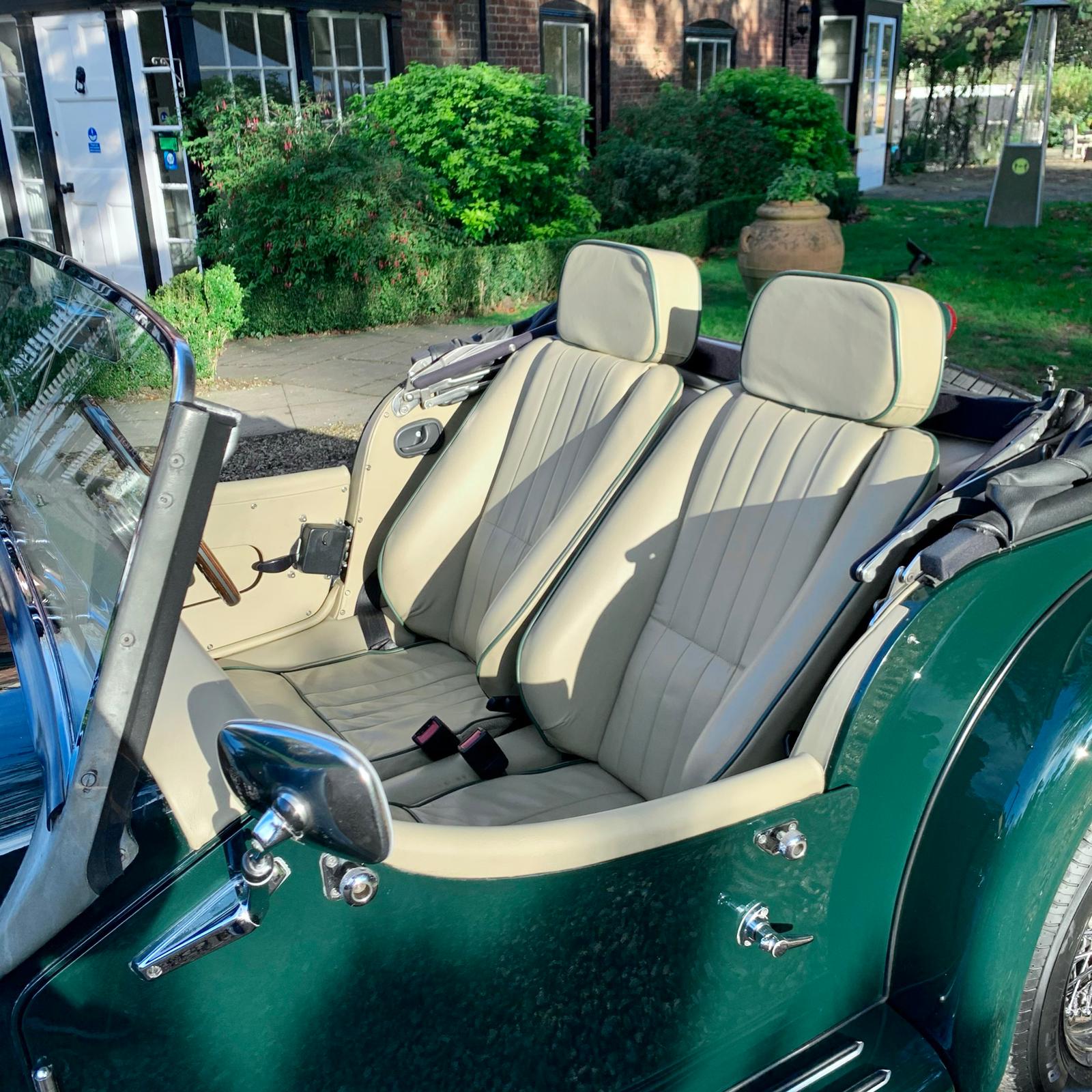 Morgan 4/4 Lowline - Sport Green