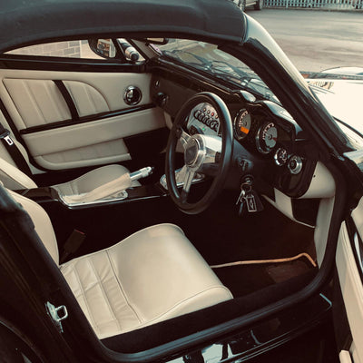 Morgan Aero 8 - Cosmos Black