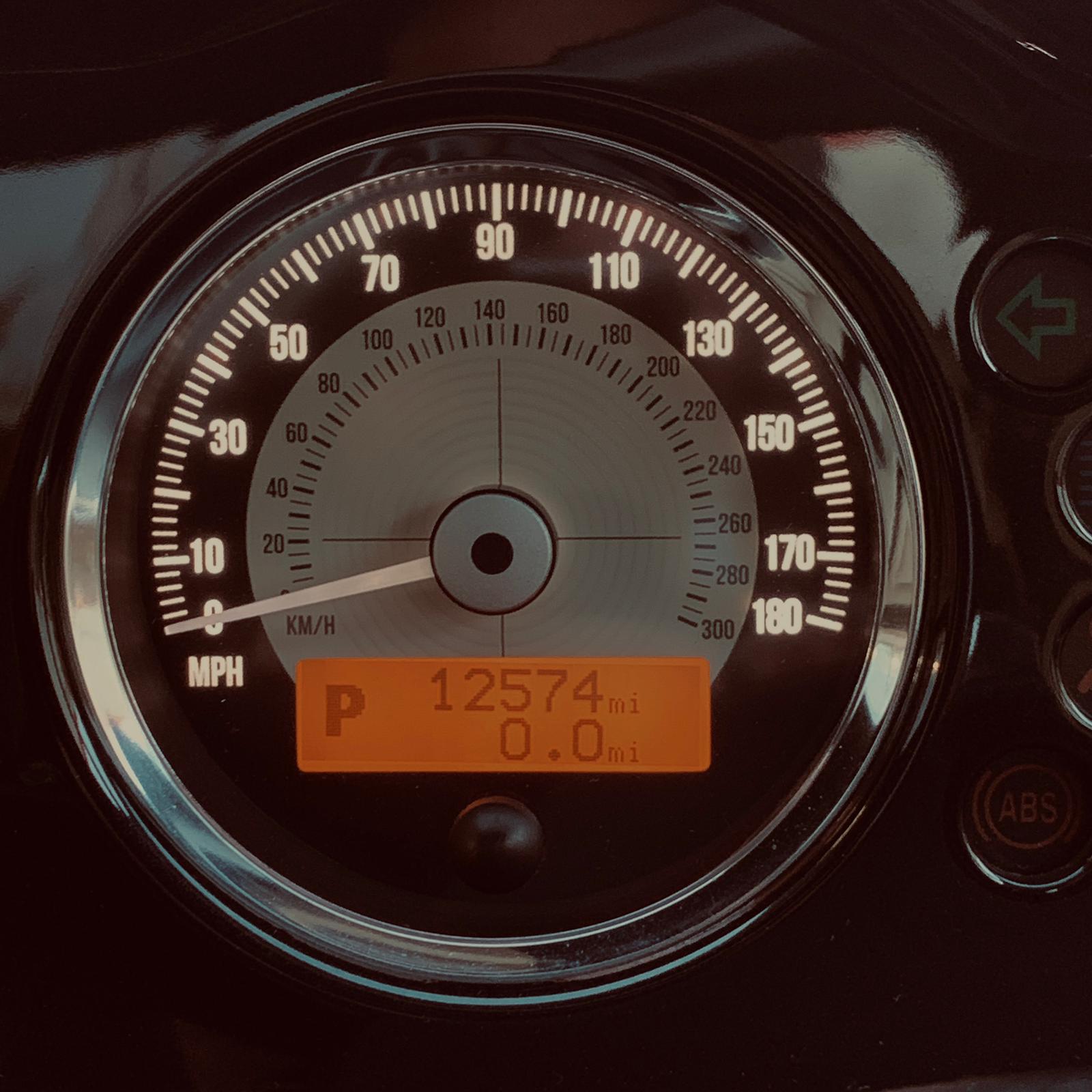 Morgan Aero 8 - Cosmos Black