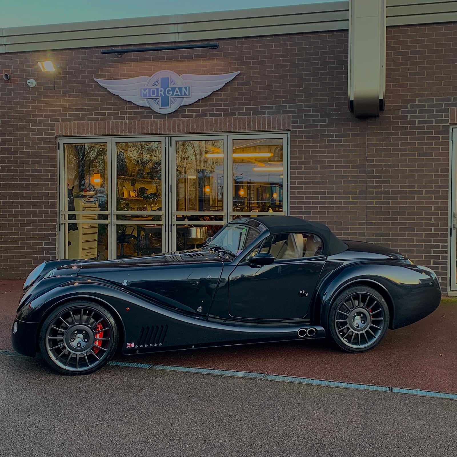 Morgan Aero 8 - Cosmos Black