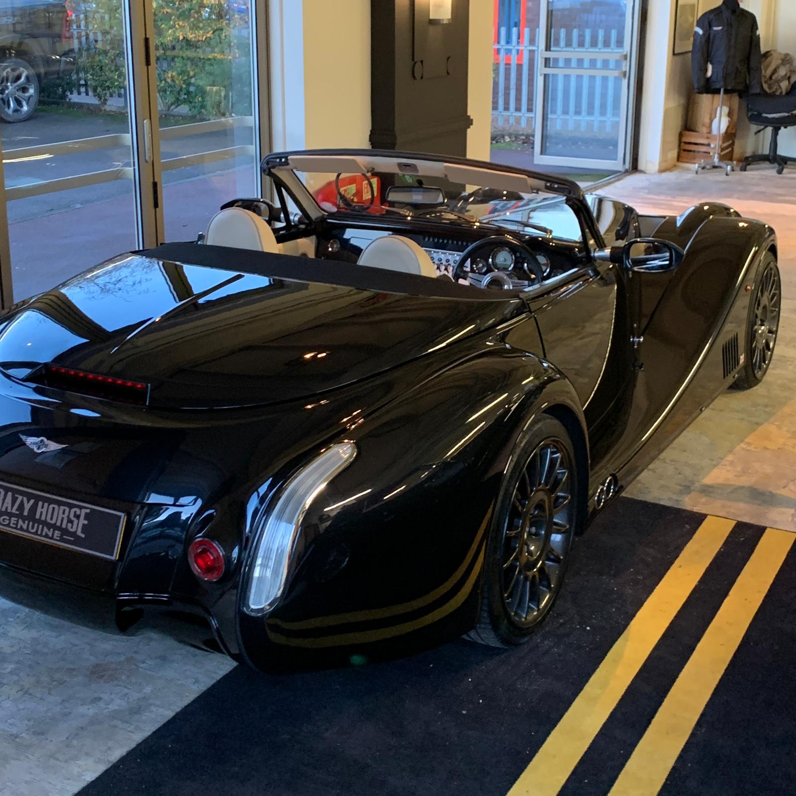 Morgan Aero 8 - Cosmos Black