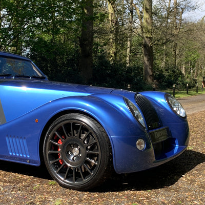 Morgan Mk5 Aero 8 - Topaz Blue Metallic with Ivory leather