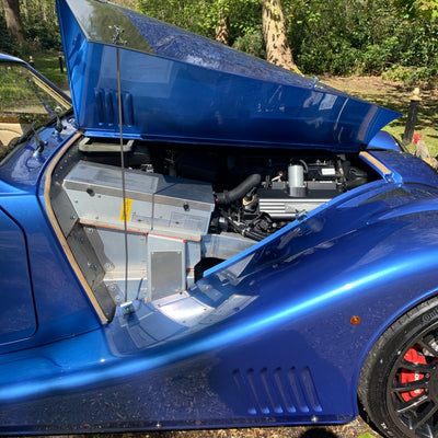 Morgan Mk5 Aero 8 - Topaz Blue Metallic with Ivory leather