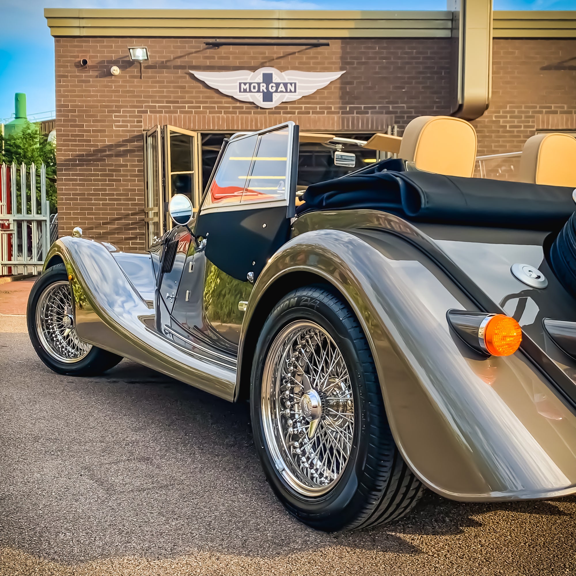 Morgan Plus Four - Antique Bronze