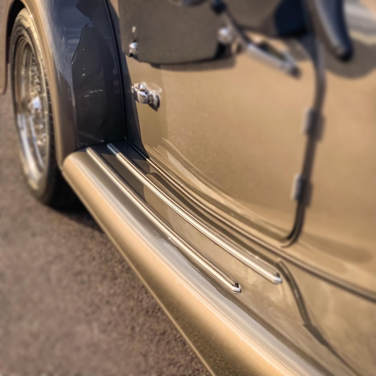 Morgan Plus Four - Antique Bronze