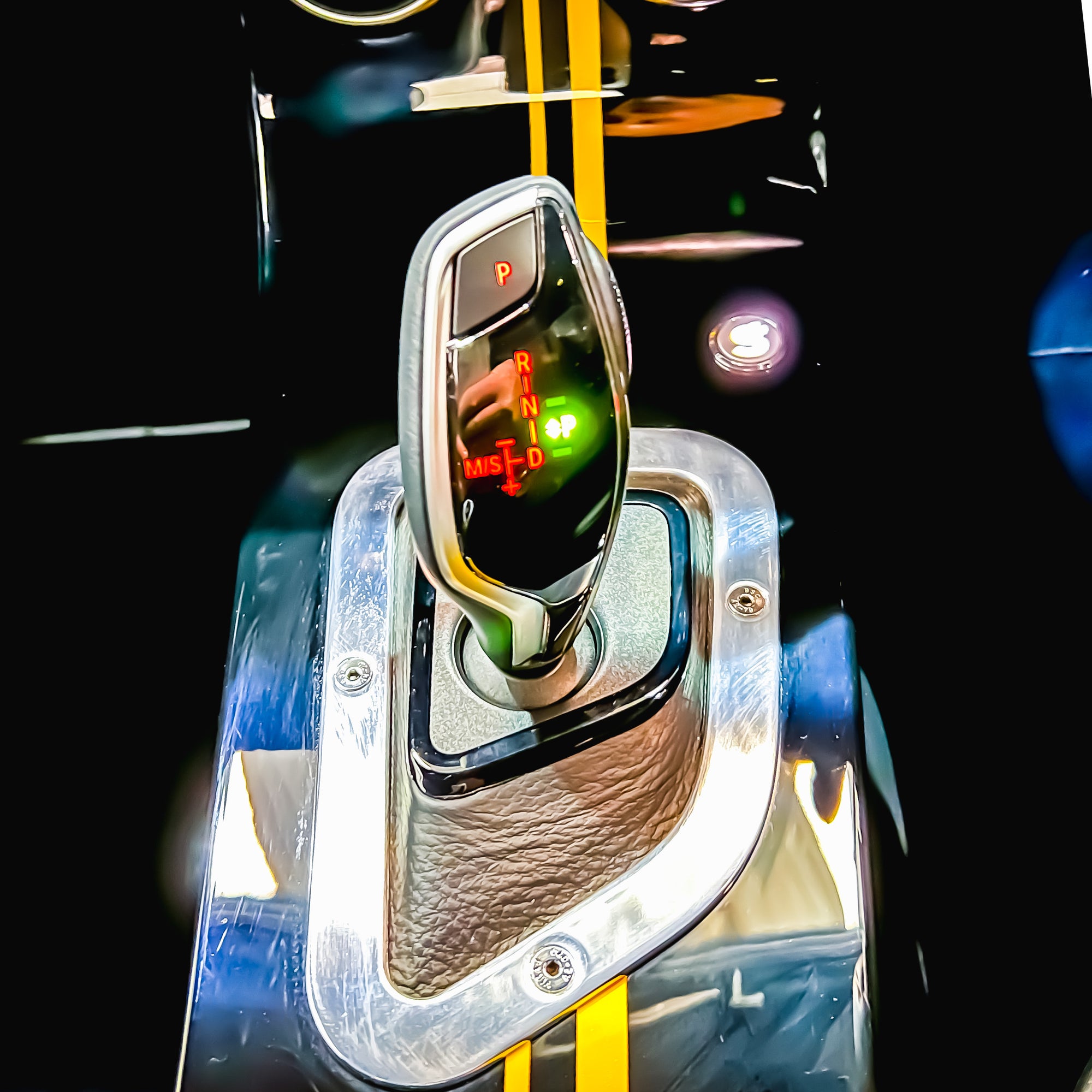 Morgan Plus Six Touring 6 Cyl. 3.0 Twin Scroll Turbo - Chevron White Metallic