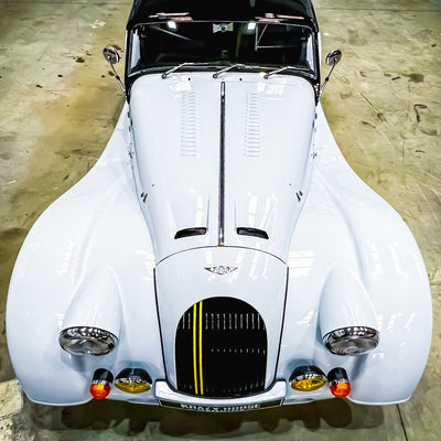SOLD - Morgan Plus Six Touring 6 Cyl. 3.0 Twin Scroll Turbo - Chevron White Metallic