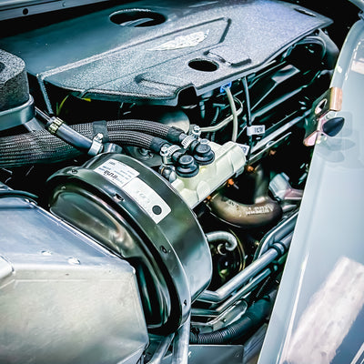 SOLD - Morgan Plus Six Touring 6 Cyl. 3.0 Twin Scroll Turbo - Chevron White Metallic