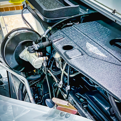 SOLD - Morgan Plus Six Touring 6 Cyl. 3.0 Twin Scroll Turbo - Chevron White Metallic