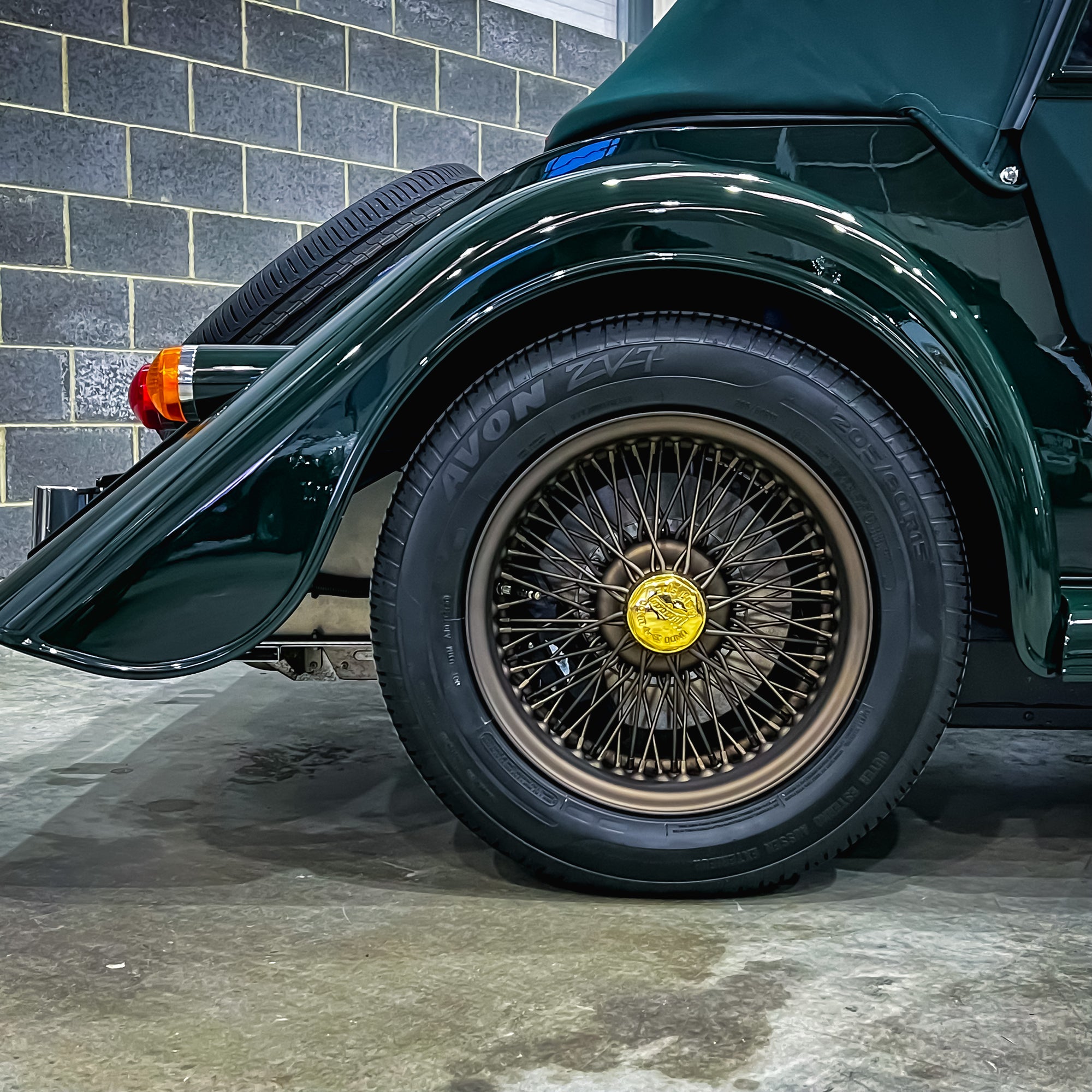 Morgan Plus Four Automatic - Sport green
