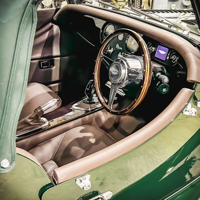 Morgan Plus Four Automatic - Sport green