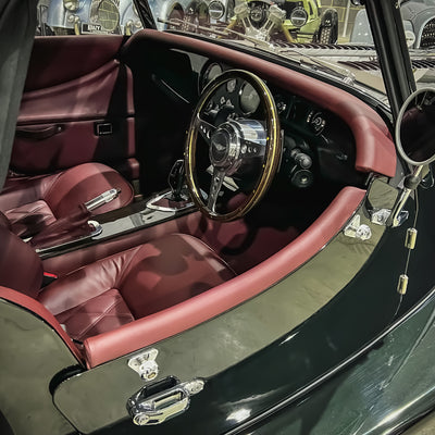 Morgan Plus Six - Dark Emerald Green Metallic