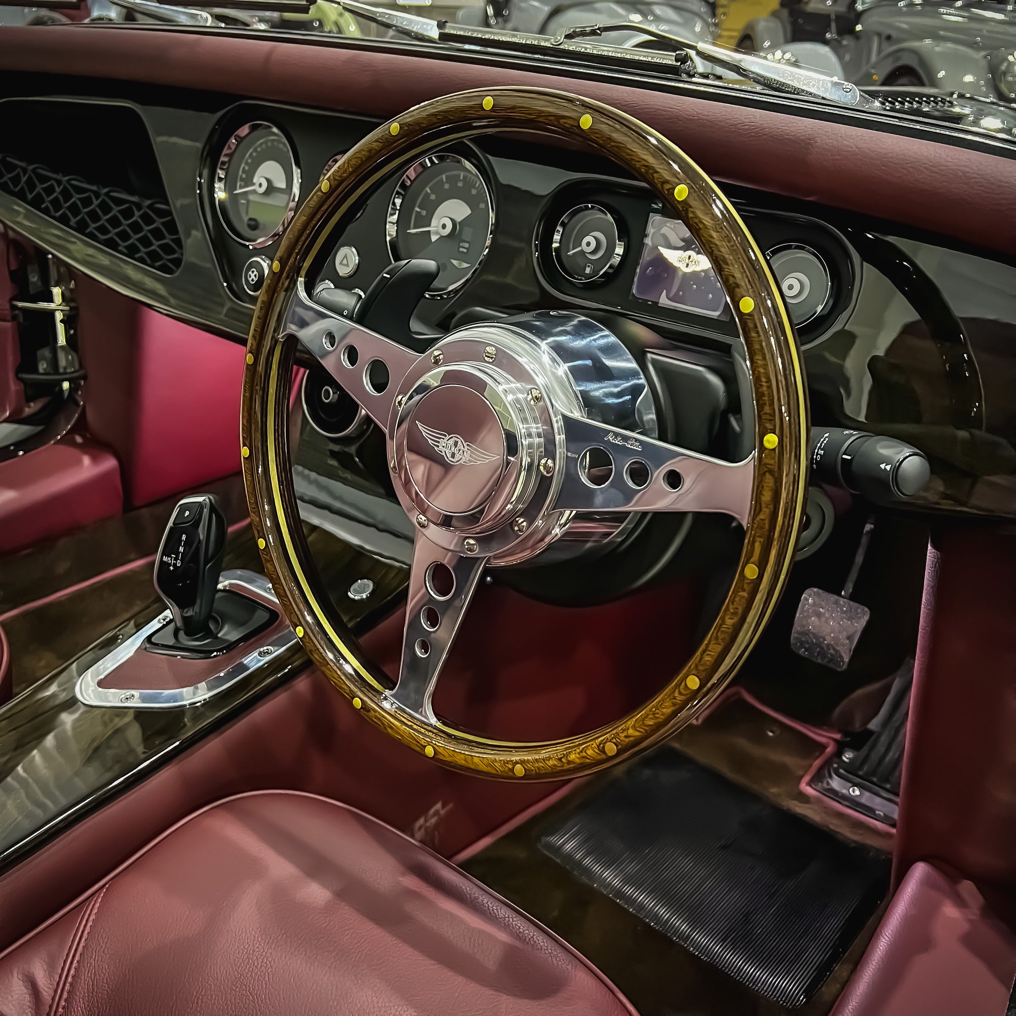 Morgan Plus Six - Dark Emerald Green Metallic