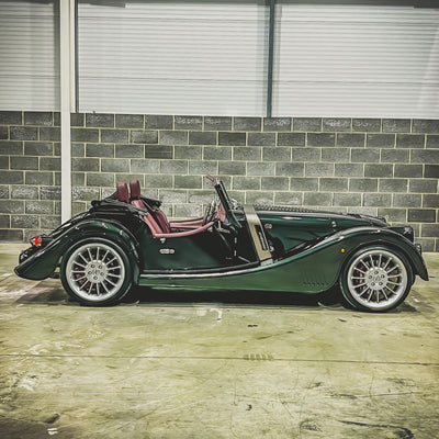Morgan Plus Six Touring 6 Cyl 3.0 Twin Scroll Turbo - Dark Emerald Green Metallic