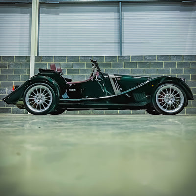 Morgan Plus Six Touring 6 Cyl 3.0 Twin Scroll Turbo - Dark Emerald Green Metallic
