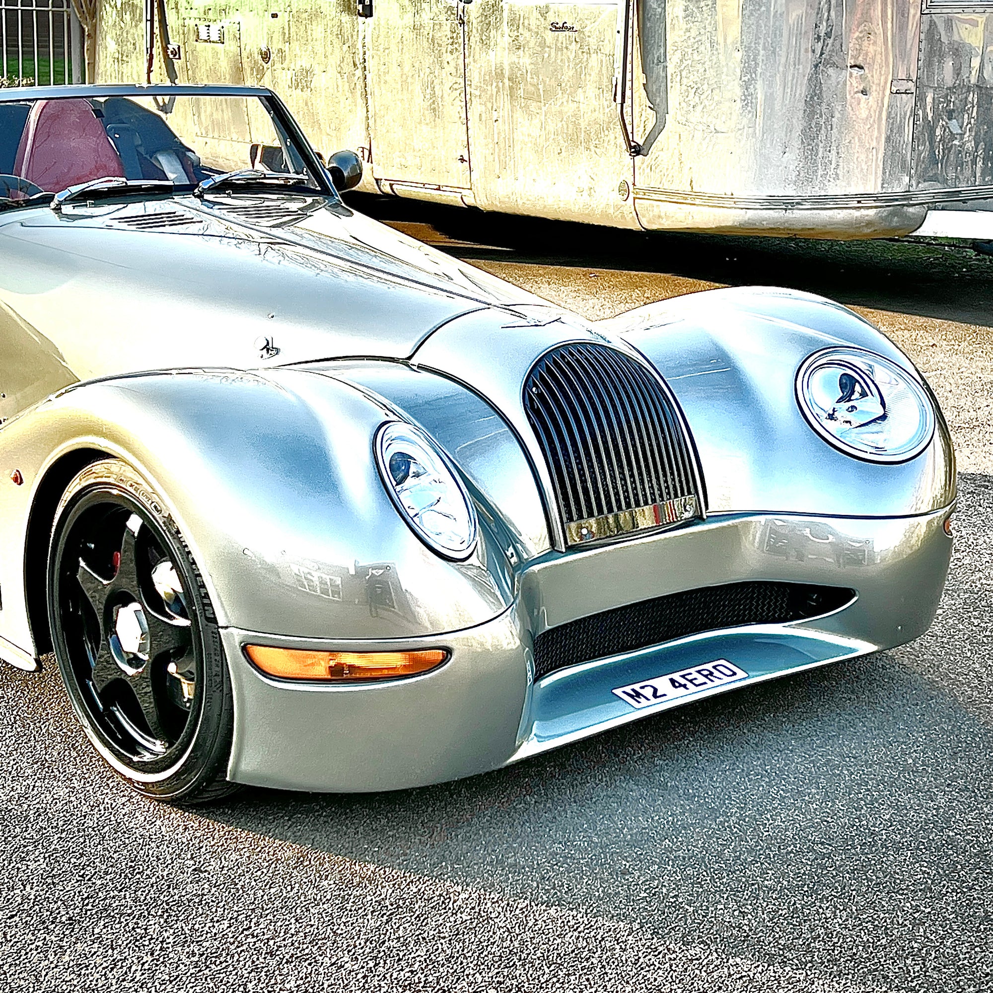 Morgan Areo 8 MK1 4.4 V8 Manual - Champagne Silver