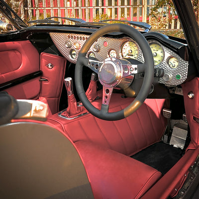 Morgan Areo 8 MK1 4.4 V8 Manual - Champagne Silver