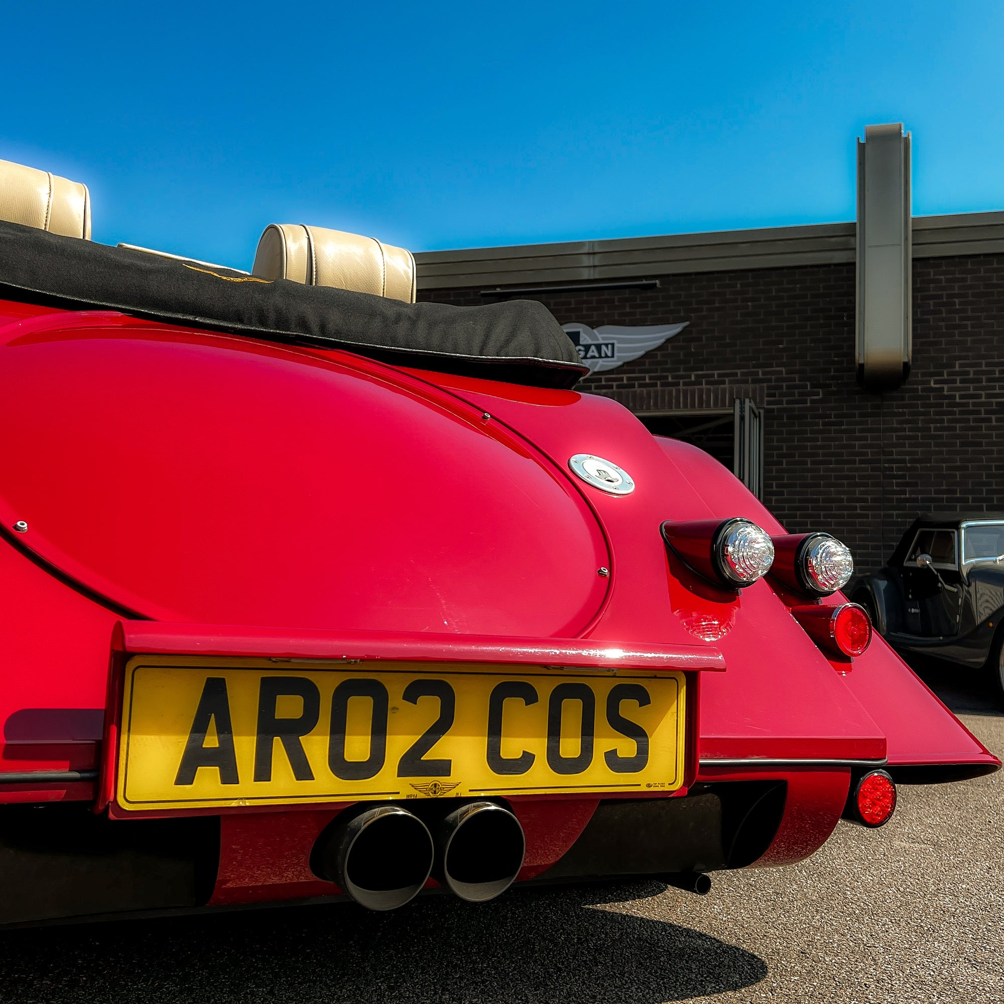 Morgan ARP4 Powered By Cosworth - Morgan Meteor Red