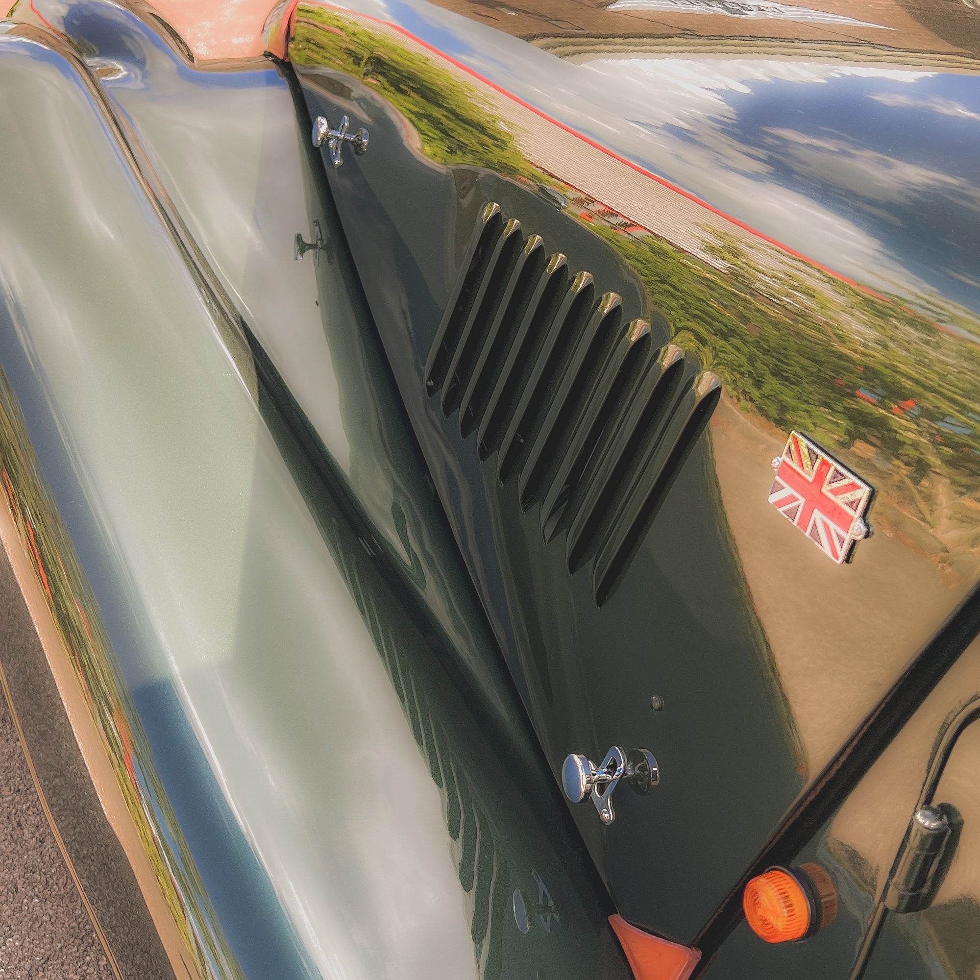 Morgan Plus 4 2.0 Twin Cam 16v Rover Ti - Porsche Oak Green