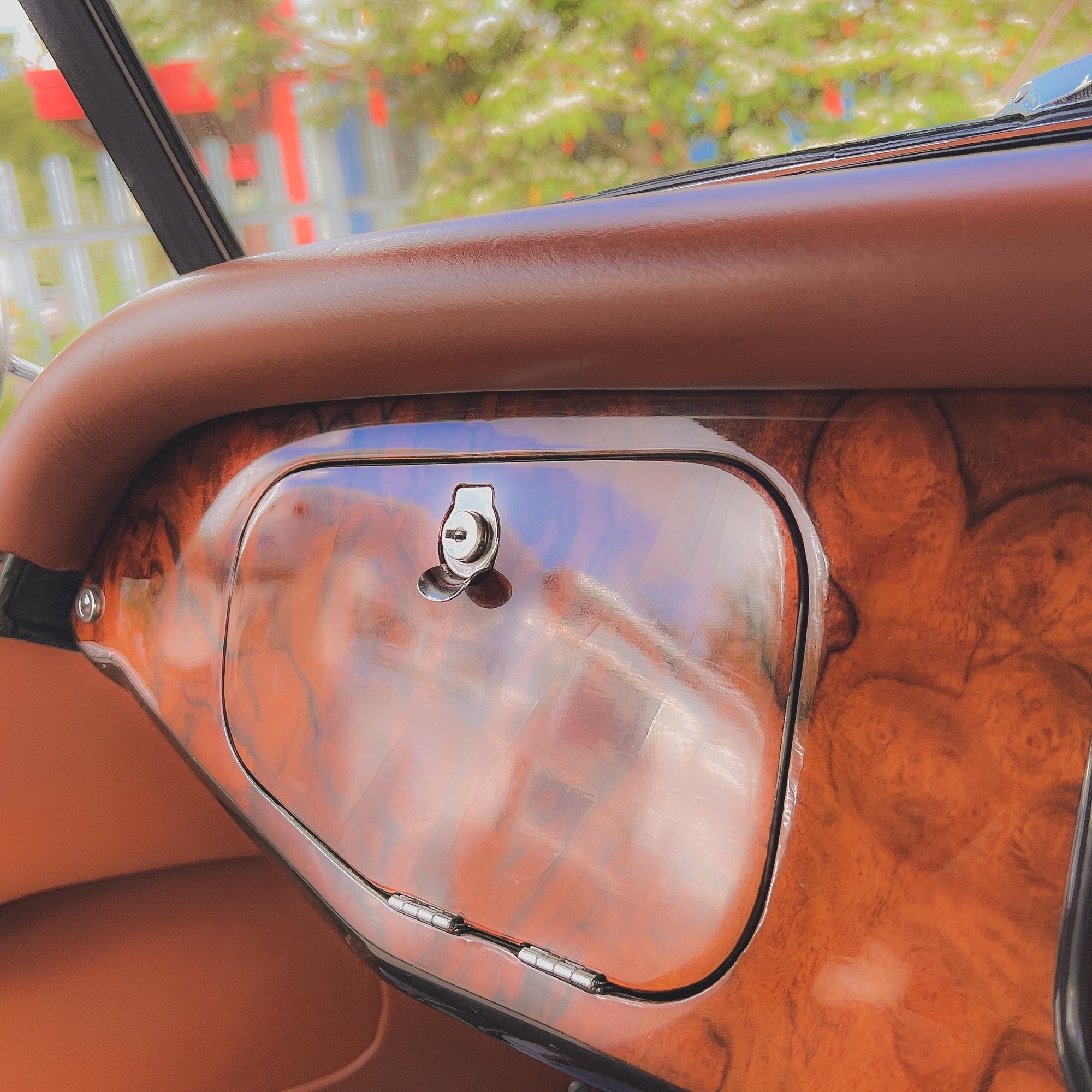 Morgan Plus 4 2.0 Twin Cam 16v Rover Ti - Porsche Oak Green