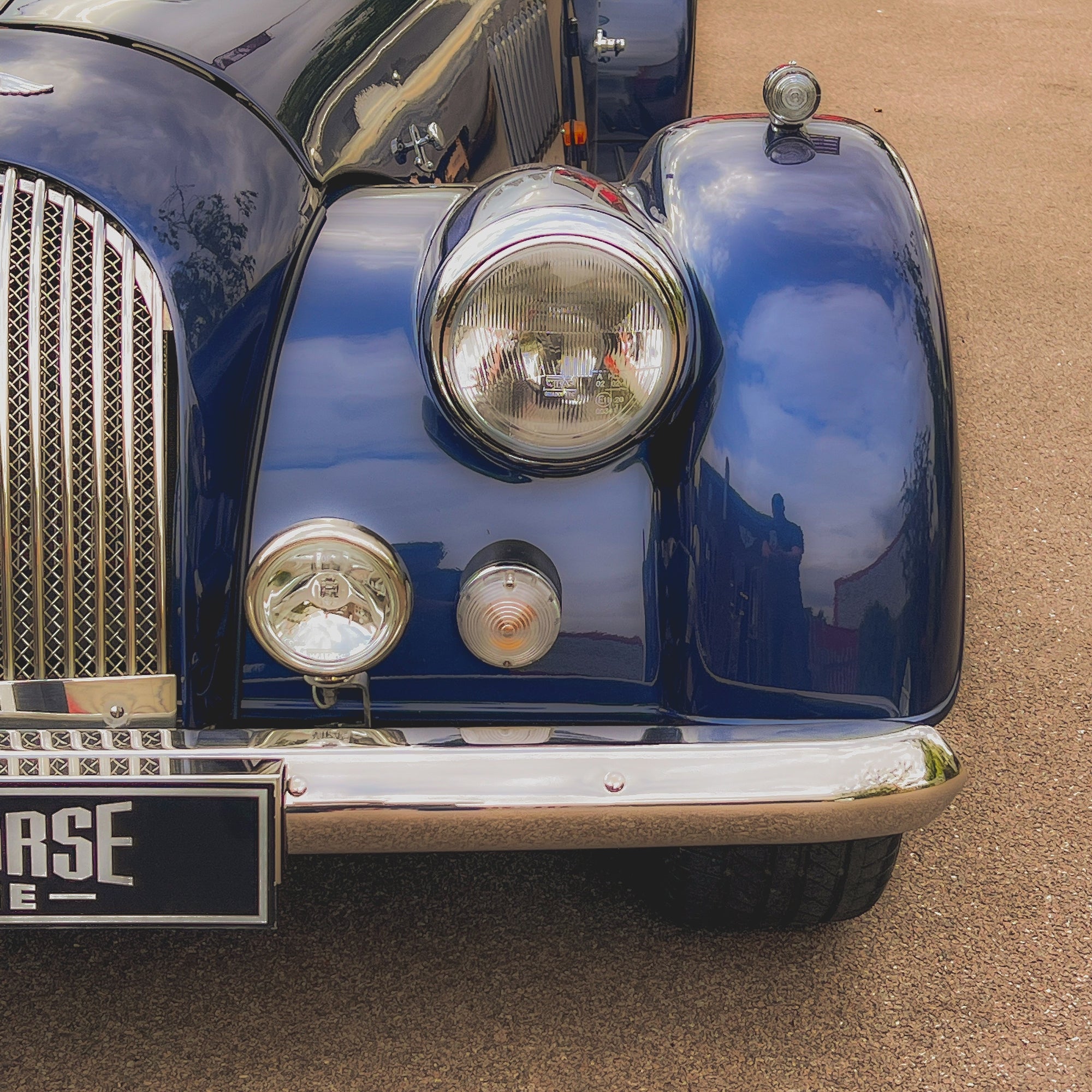 Morgan Plus 8 4.6 Ltr 220 BHP V8, SSL Front & Rear Suspension upgrade - Tour De France Blue