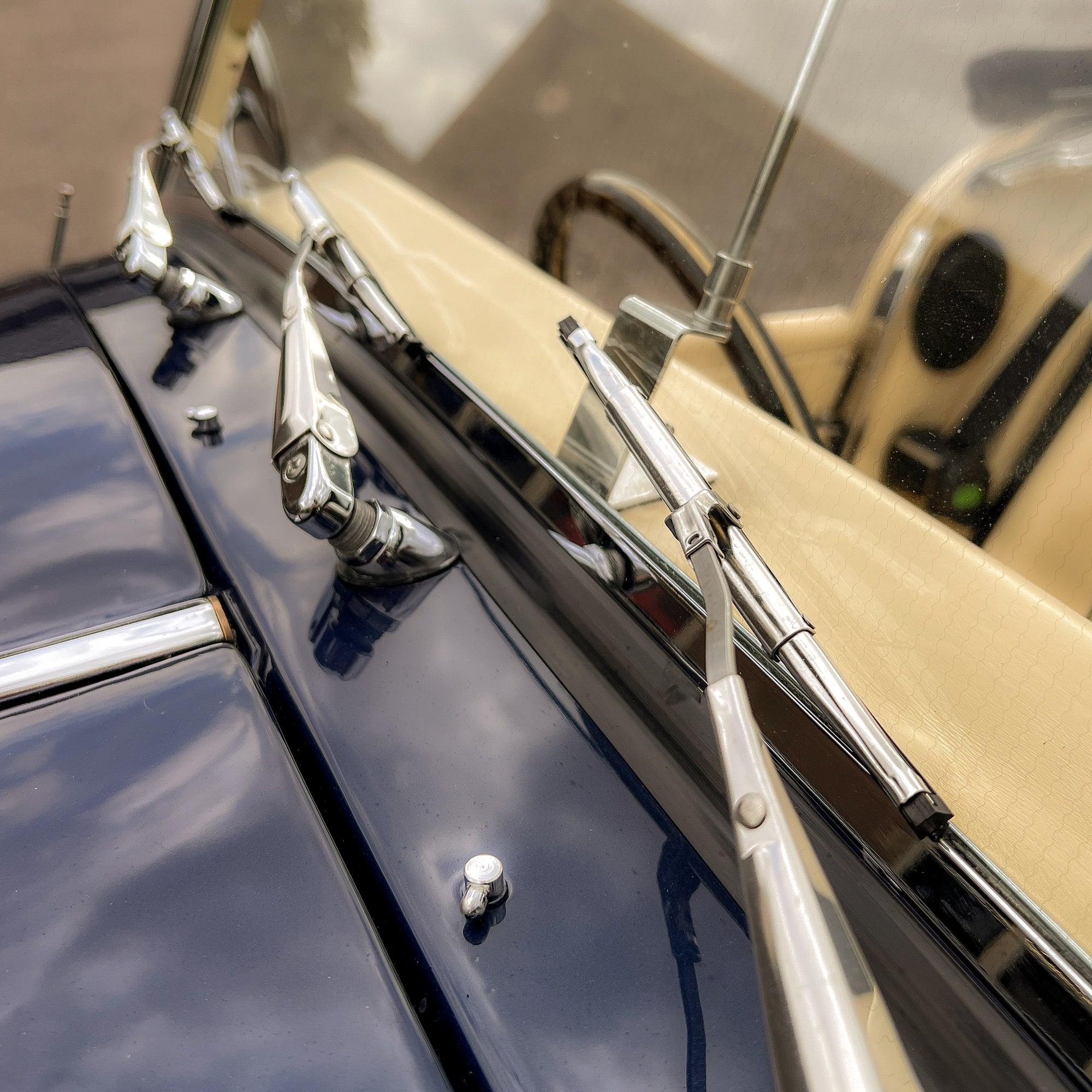 Morgan Plus 8 4.6 Ltr 220 BHP V8, SSL Front & Rear Suspension upgrade - Tour De France Blue