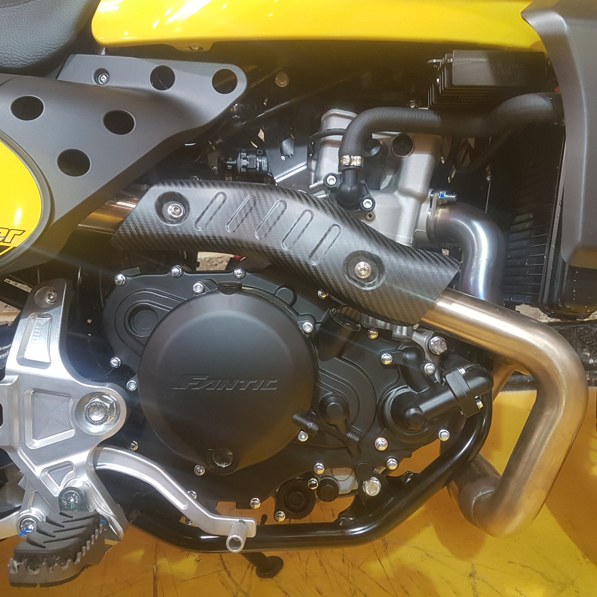 Fantic Caballero Scrambler 500 - Yellow