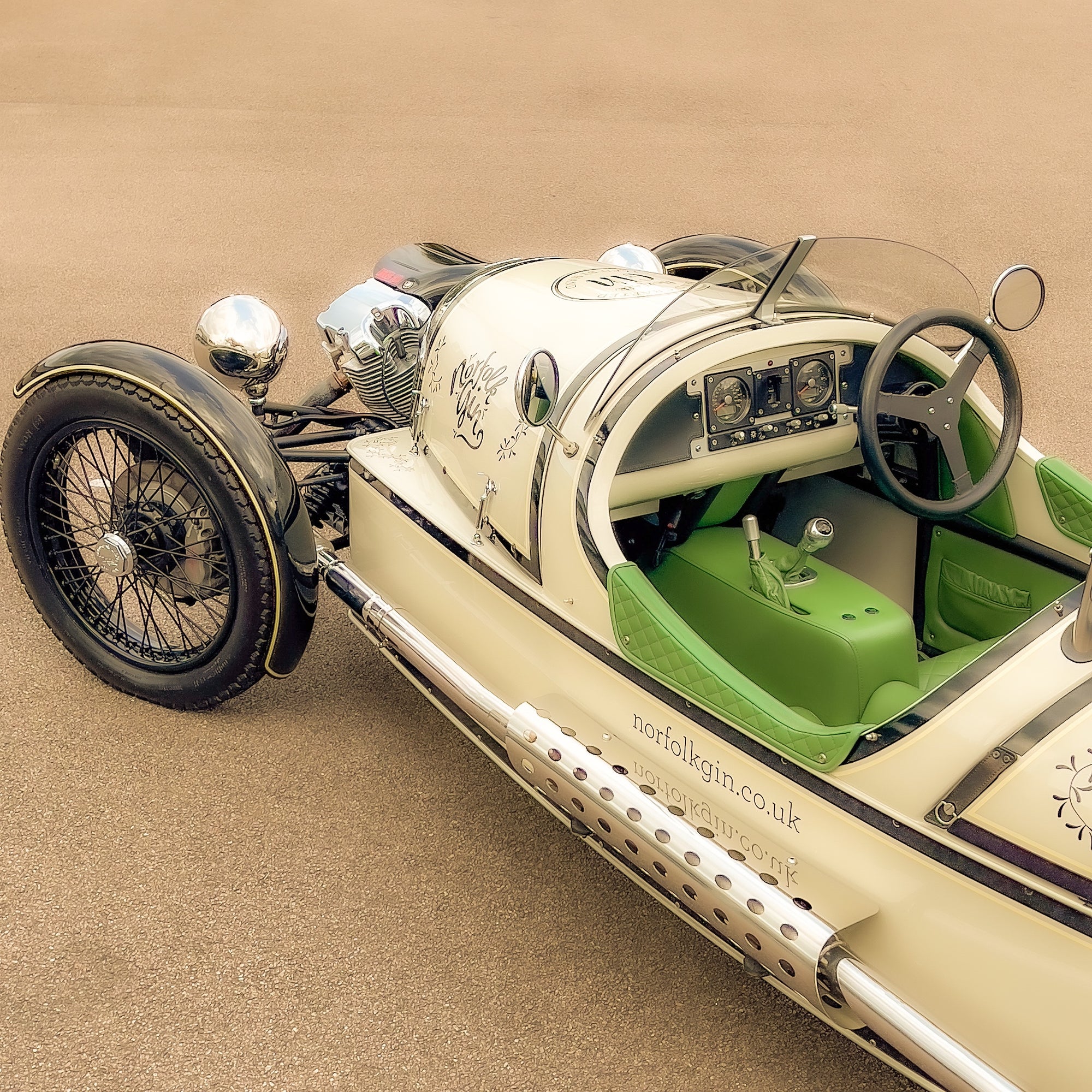 Morgan 3 Wheeler - Norfolk Gin White