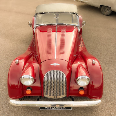 Morgan Plus 4 2.0 16v - Classic Morgan Anniversary Red