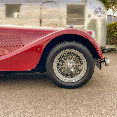 Morgan Plus 4 2.0 16v - Classic Morgan Anniversary Red