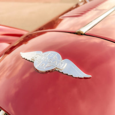 Morgan Plus 4 2.0 16v - Classic Morgan Anniversary Red